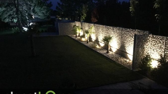Garten bei Nacht