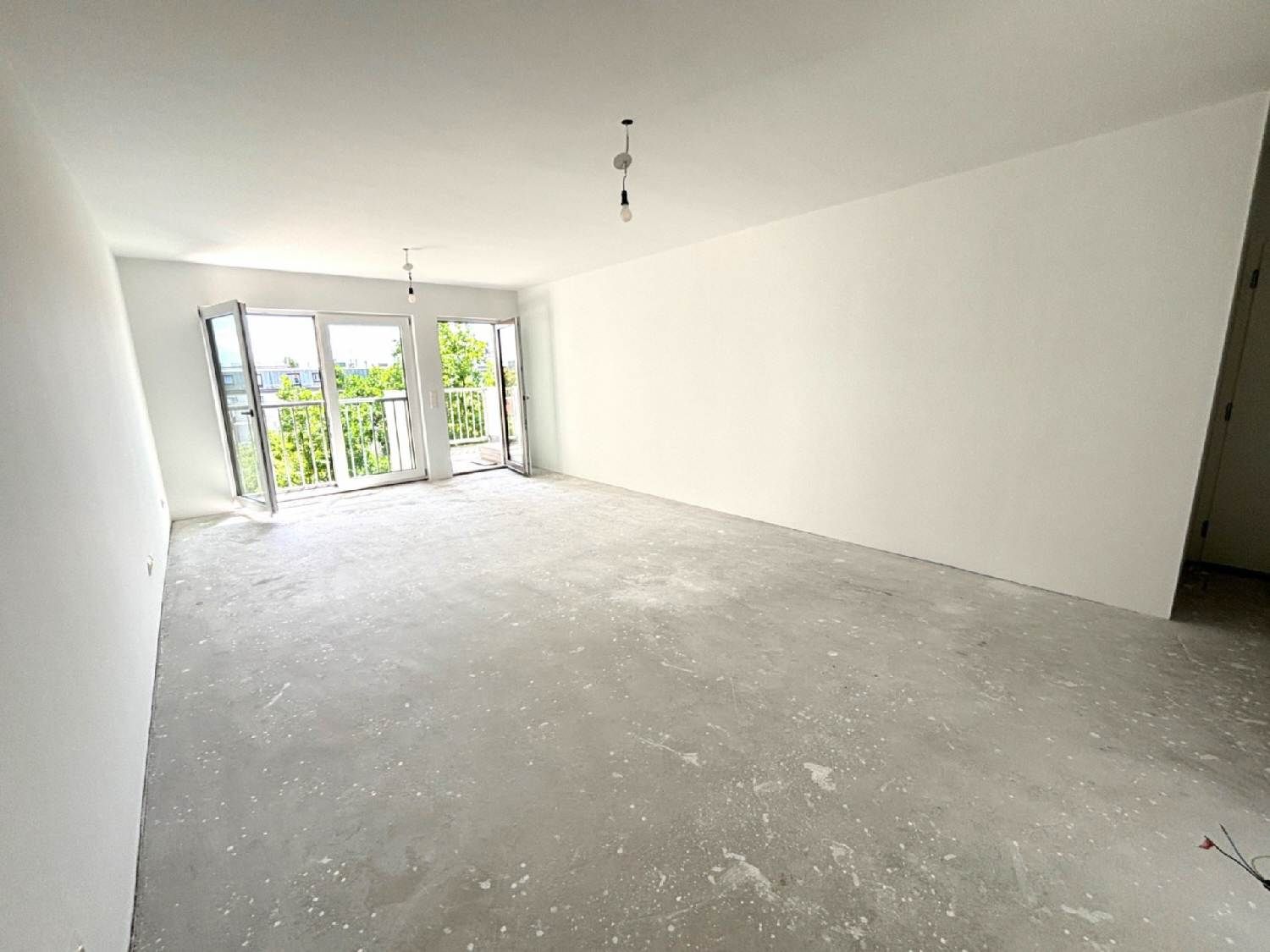 MODERNE ERSTBEZÜGE MIT FREIFLÄCHEN + SAUNA in 1150 Wien
