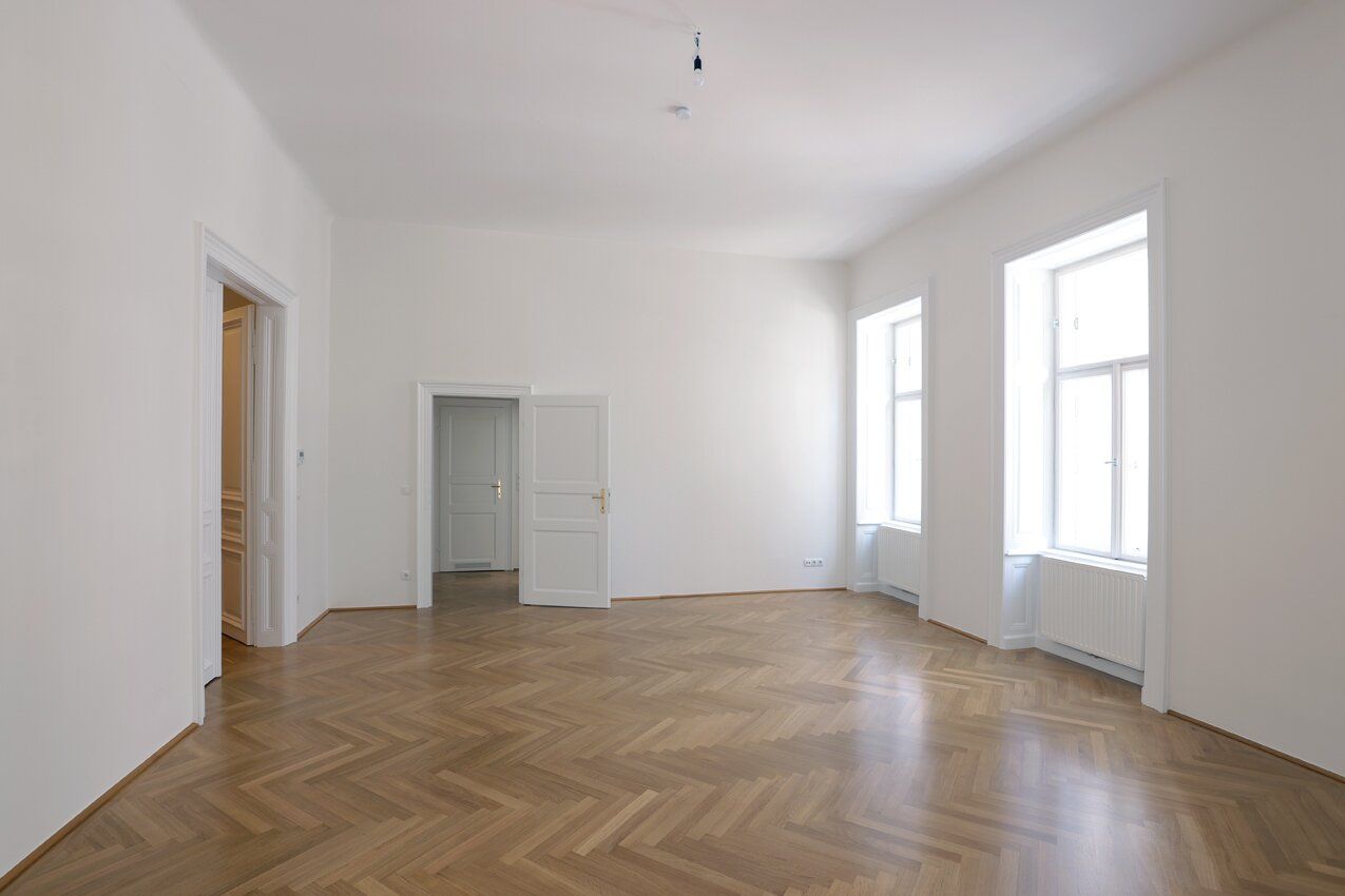 Unbefristete, ruhige 2-Zimmer-Wohnung mit Balkon in der Innenstadt