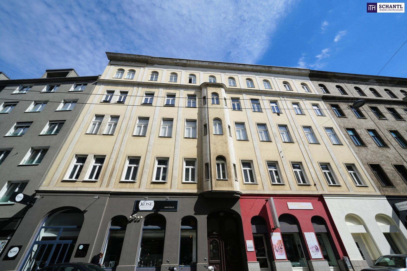 INVESTITIONSWUNDER! Ruhig in zweiter Reihe zur Straße gelegen!: Vermietete Altbauwohnung in 1060 - Top-Lage! Ideale smarte Anlage!