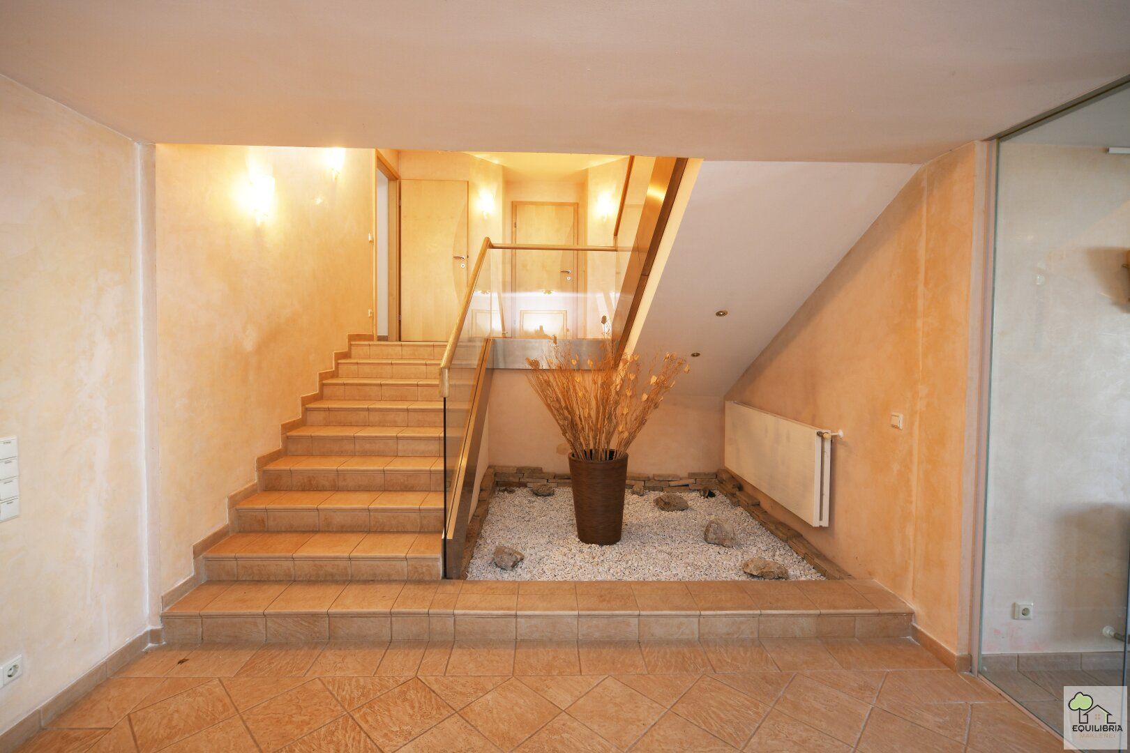 Elegante Villa in Klosterneuburg mit 560 m2 Wohnfläche!