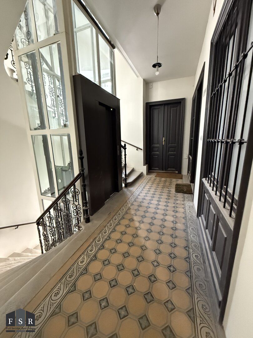 GENERALSANIERTE ALTBAUWOHNUNG (ca.95m²) mit BALKON (ca. 4m²) - 3 Zimmer - Vista 5