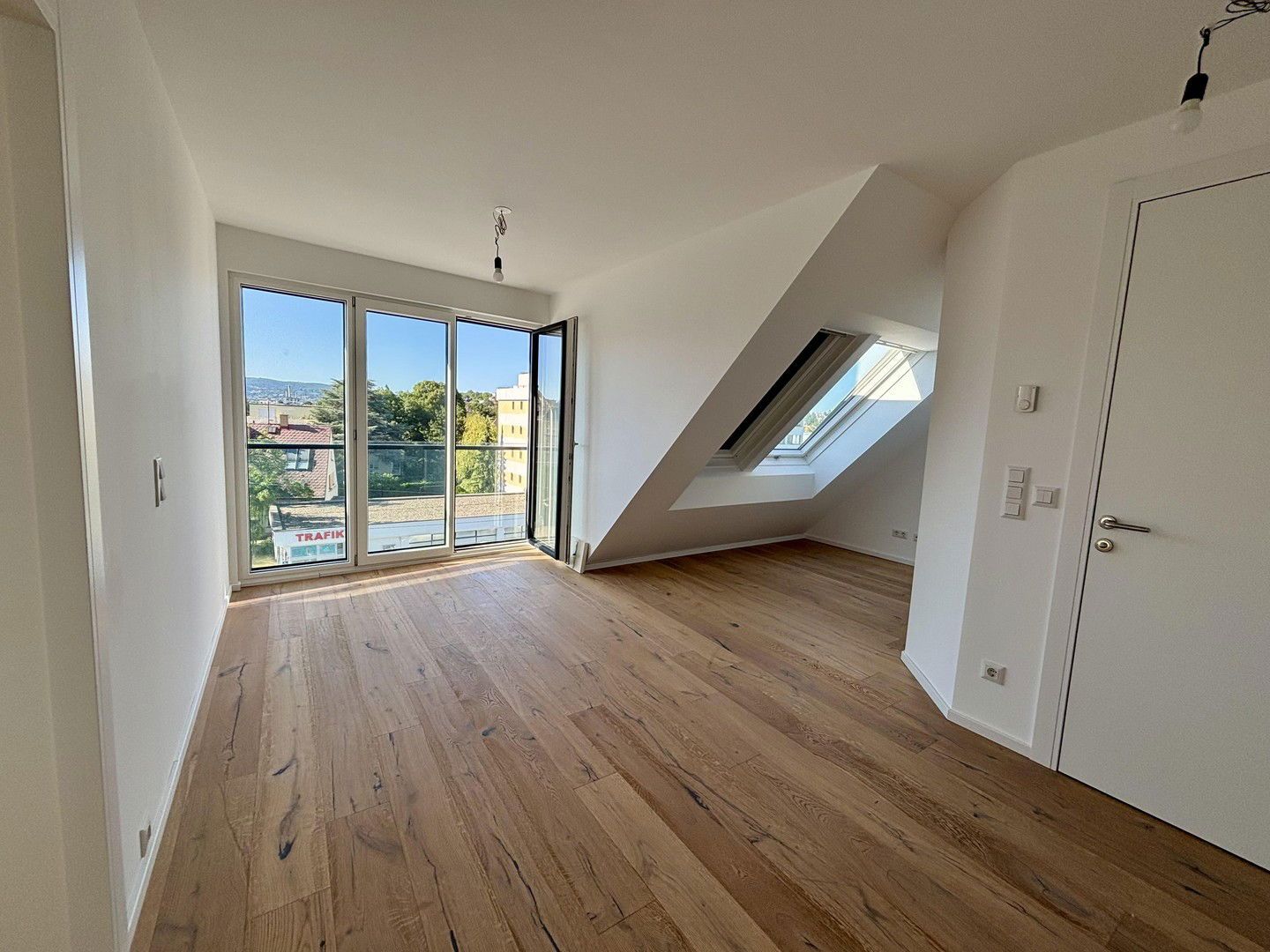 Provisionsfrei! Moderne Neubauwohnung mit verlockendem Grünblick