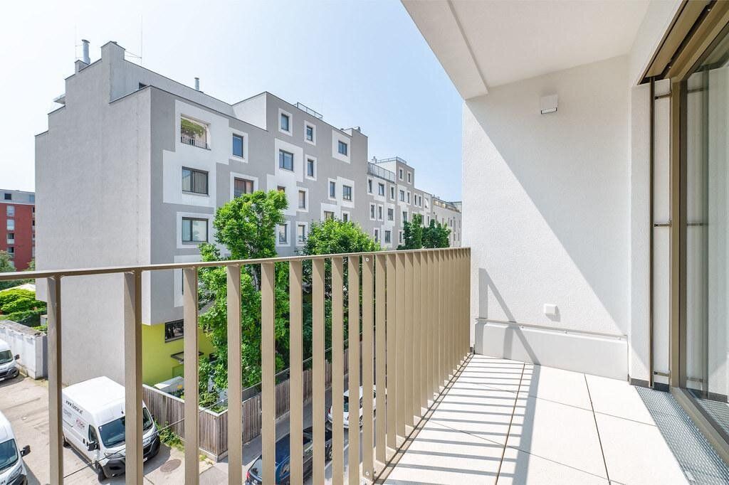 Nahe U4! Erstbezug! Gut aufgeteilte 2-Zimmer-Wohnung mit Loggia im 15. Bezirk!