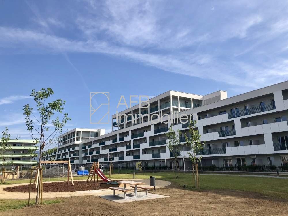 3-Zimmer-Genossenschaftswohnung mit großem Westbalkon ins Grüne Nähe Don Bosco