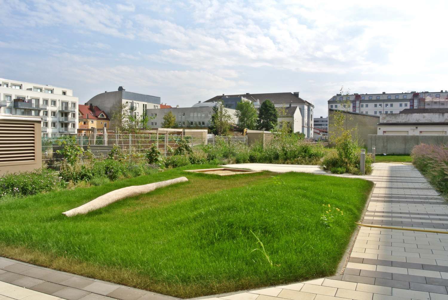 Wohnen im Zentrum von St. Pölten - Erdgeschosswohnung mit 4 Zimmern und Terrasse!