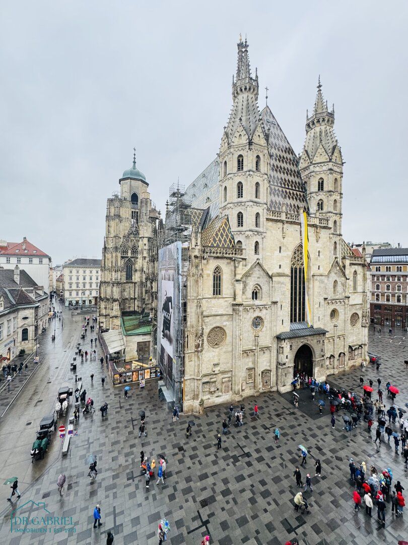 IDEALE STADTWOHNUNG AM STEPHANSPLATZ