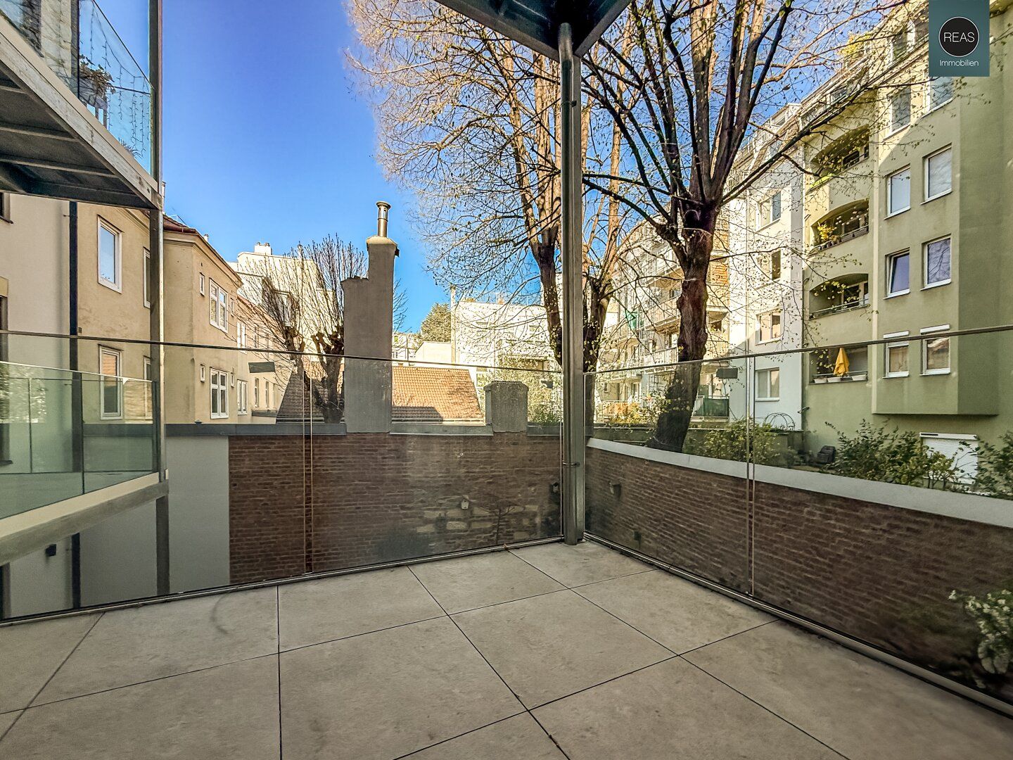 Erstbezug: Top ausgestattetes Apartment mit Grünblick - Balkon im trendigen Ottakring!