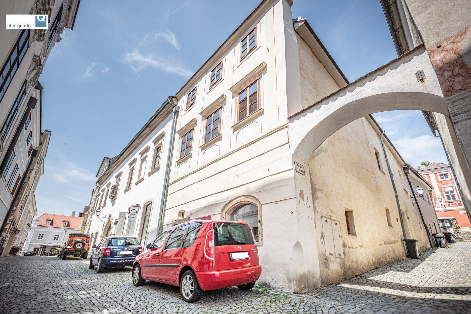 Denkmalgeschützes Bürgerhaus nächst 
