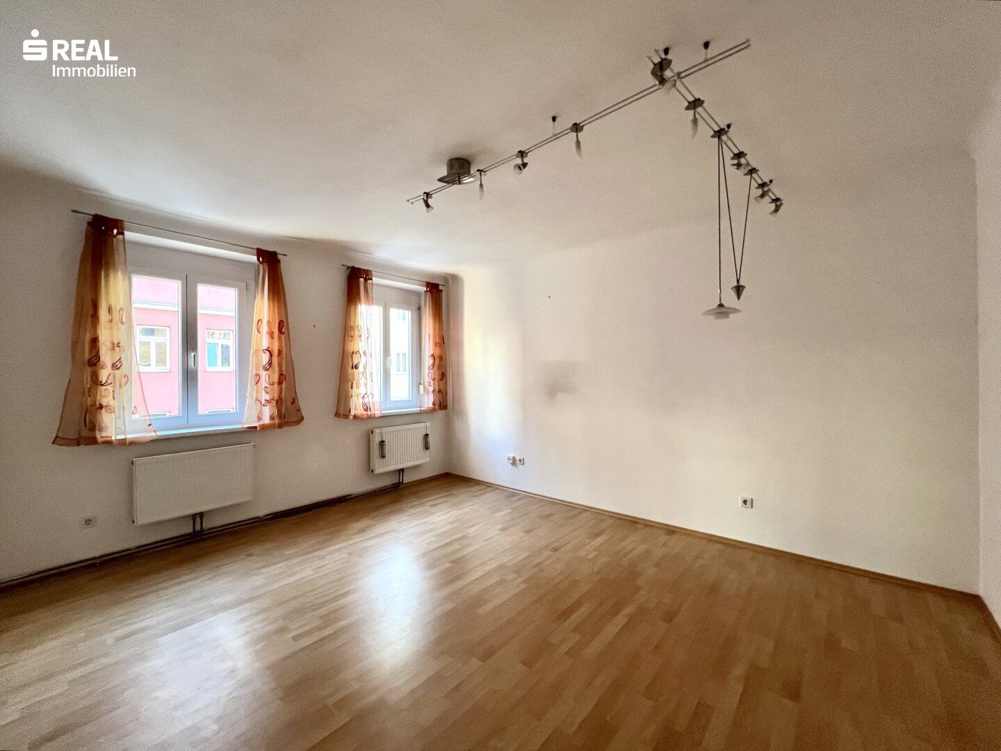 gemütliche 2 Zimmer-Wohnung - Ihr neues Zuhause im Herzen der Stadt
