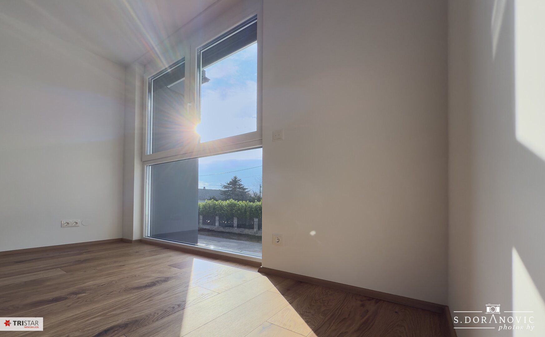 NEU! ++ BEZUGSFERTIG ++ HAUS MIT 5 ZIMMER / KELLER / GARTEN / 3 TERRASEN / 1 PKW-STELLPLATZ ++ EIGENTUM ++ 1220 WIEN ++