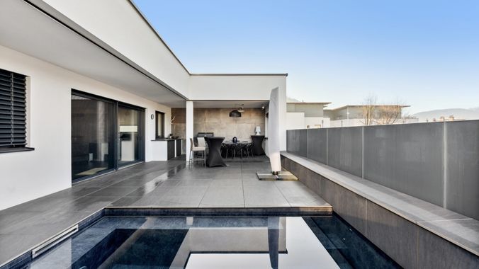 Dachterrasse mit Pool