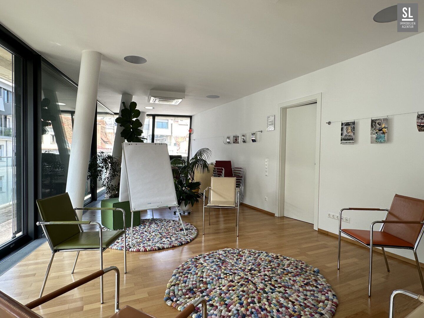 128m² ruhige - lässige Praxis- oder Büro-Einheit mit 33m² großem Süd-Westbalkon Nähe Kunsthaus, 2 TG Plätze optional - Ansicht 3