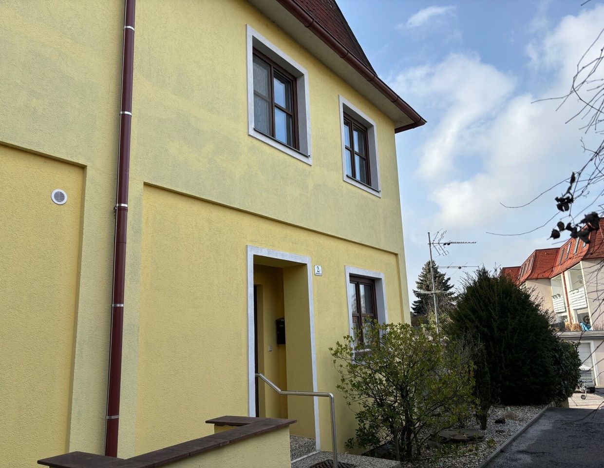 Eckreihenhaus in sehr guter Wohnlage von Laxenburg