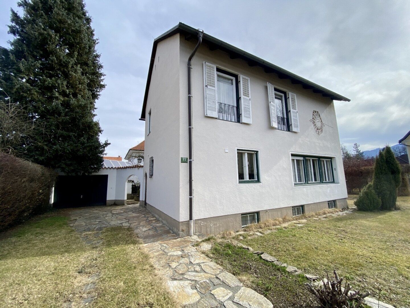 Knittelfeld: familienfreundliches Einfamilienhaus mit Garten und Garage in zentraler Lage!