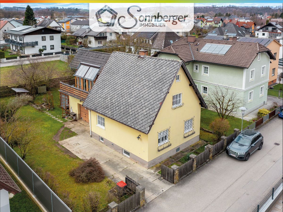 GLÜCKSMOMENTE - klassisches Einfamilienhaus mit Garten und Garage in Amstetten