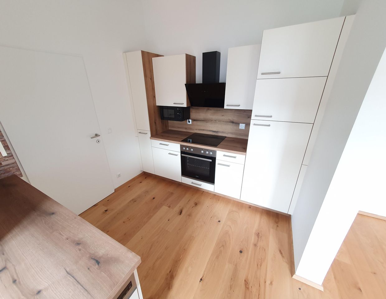 Sanierte lichtdurchflutete 3,5 - Zimmerwohnung im schönen Alt-Eggenberg