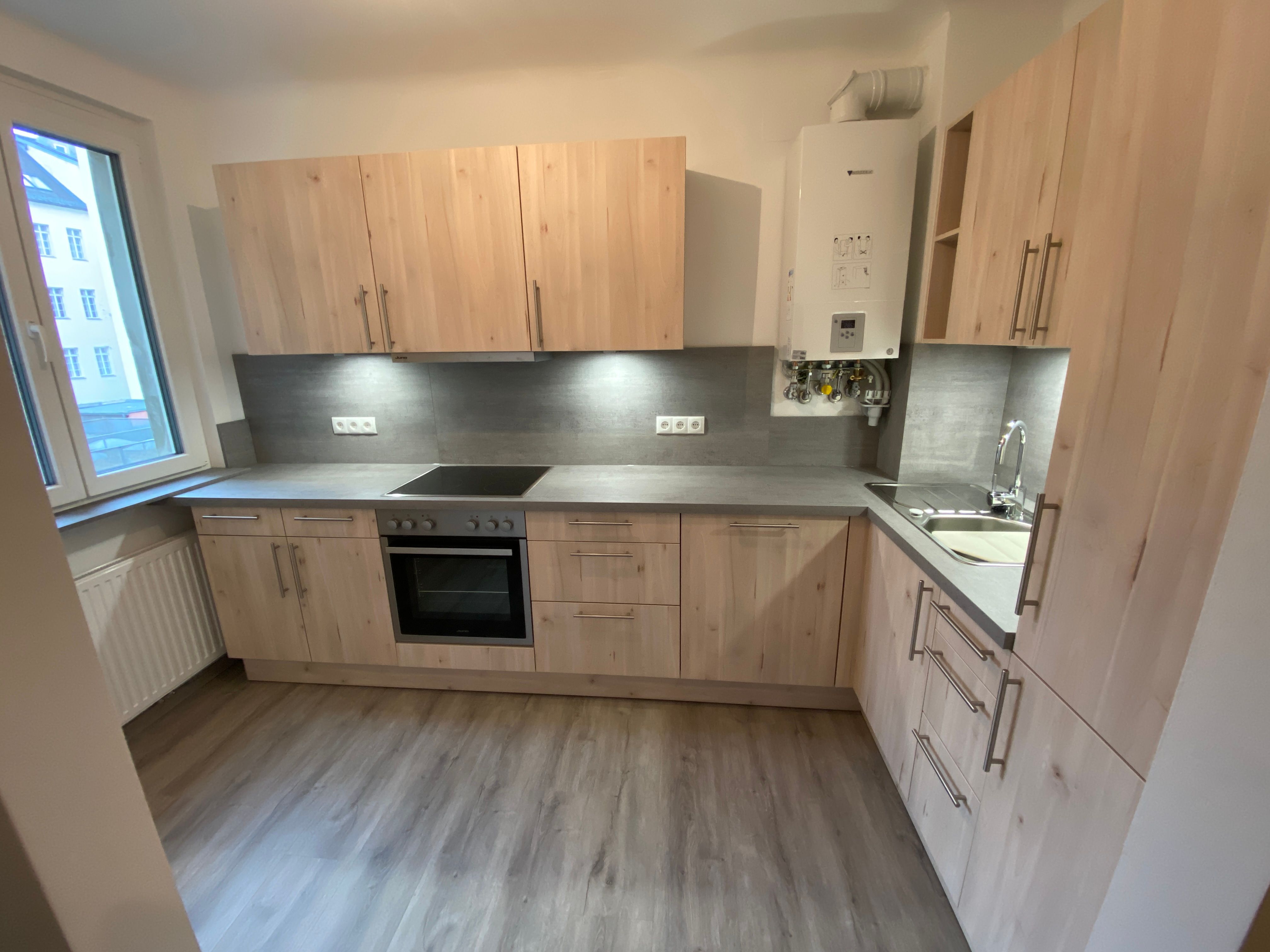 Helle, generalsanierte 60m² Wohnung - AKH Nähe