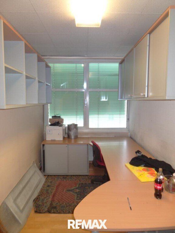 Büro- und Praxisfläche in verkehrsgünstiger Lage von Hall in Tirol mit ca. 199m² neu zu vermieten - Ansicht 2