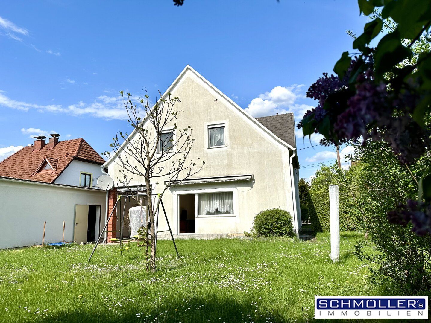 Sonniges Ein oder Zweifamilienhaus in Ruhelage