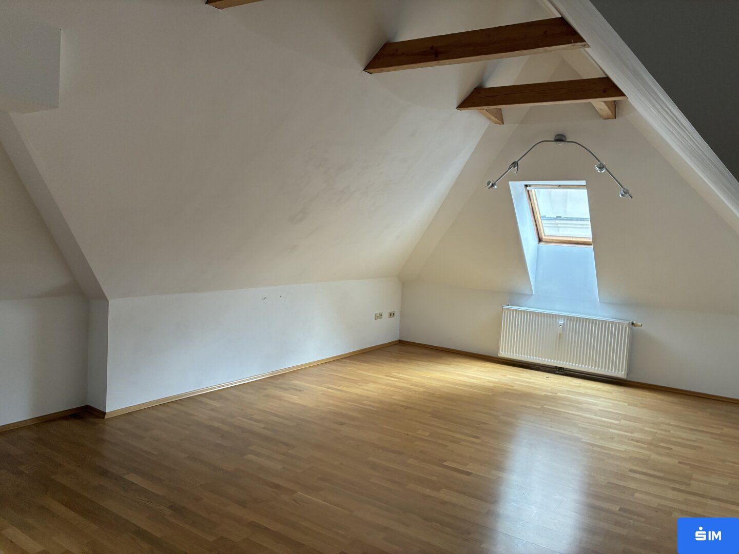Dachgeschosswohnung nahe Kunsthaus - zentral und charmant