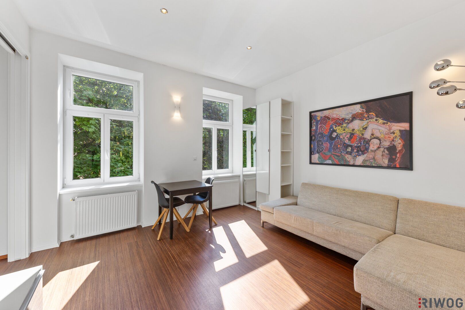 Ruhige & Helle Traumwohnung mit XXL Terrasse und Grünblick in Sternwartepark nähe