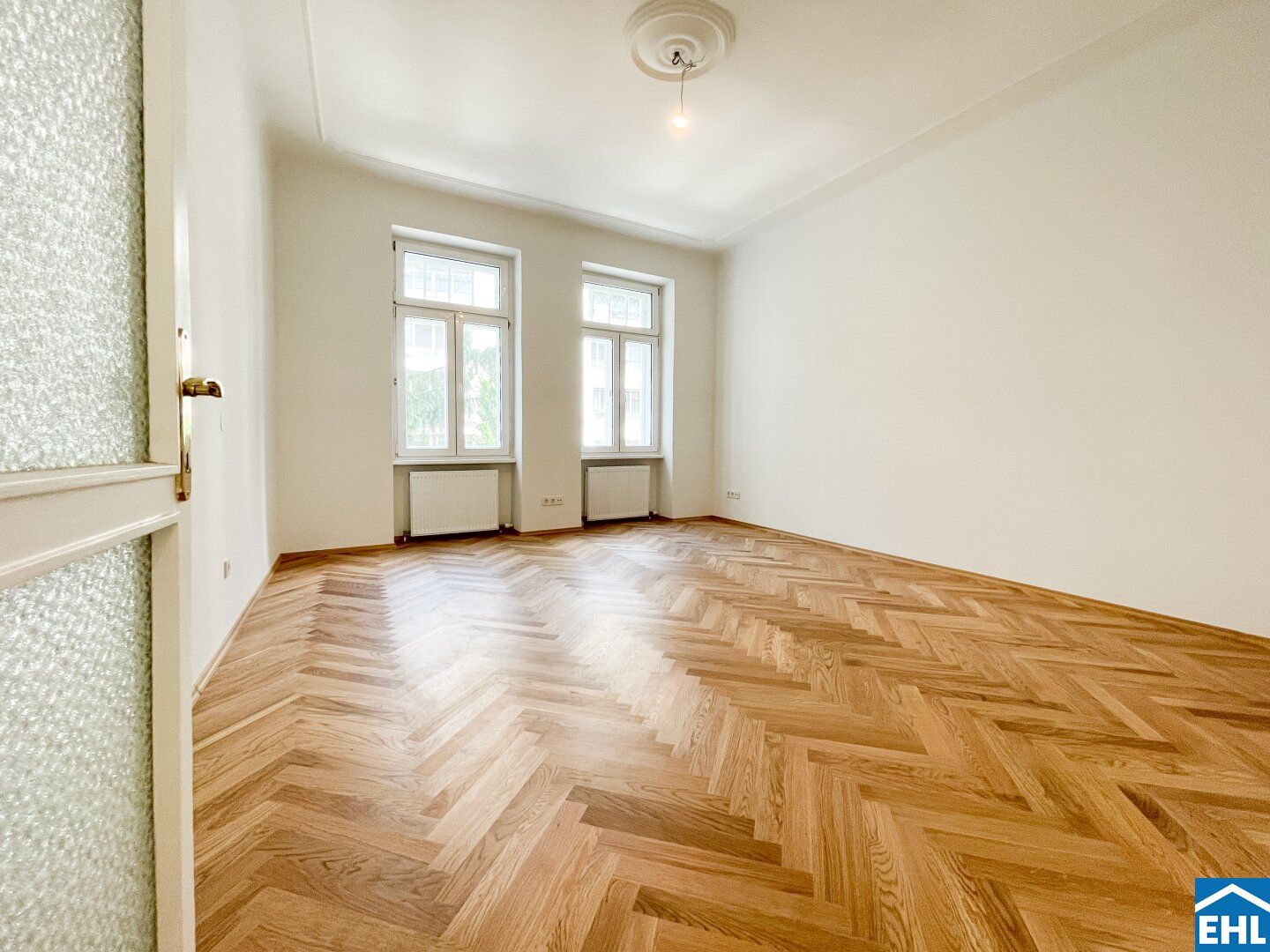 1030 Wien: Hochwertig sanierte 2 Zimmerwohnung in direkter U-Bahn-Nähe!