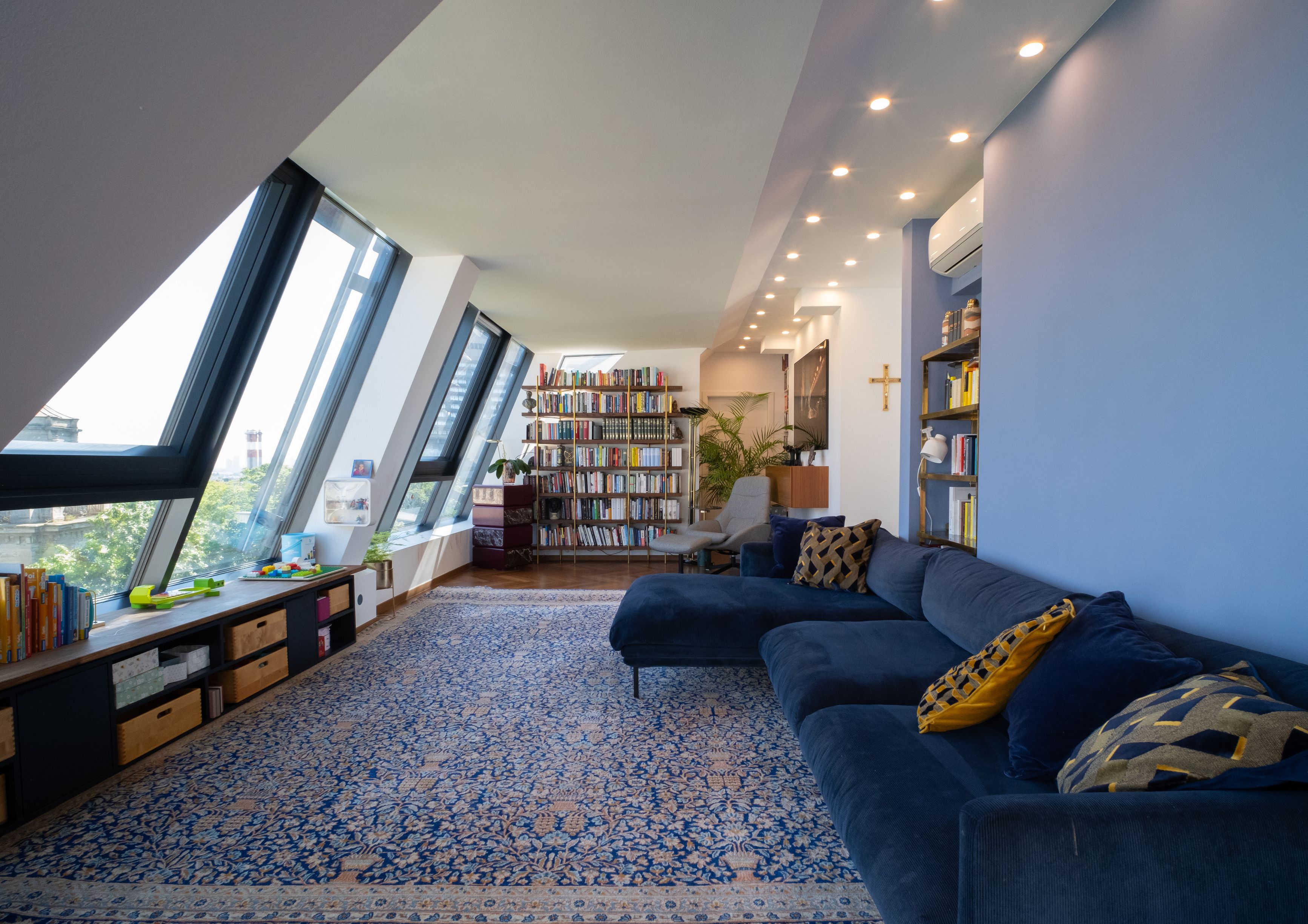 THERESIANA - Penthouse zwischen Kutschkermarkt und AKH - mit eigenem Aufzug **PROVISIONSFREI!**