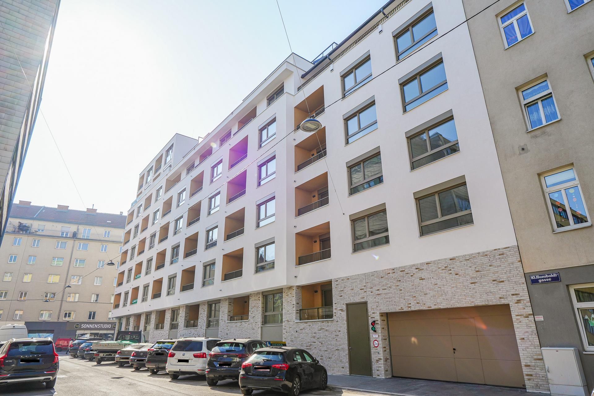 Neubau-Erstbezug in Ruhelage - Loggia & Gemeinschaftsdachterrasse nahe U1