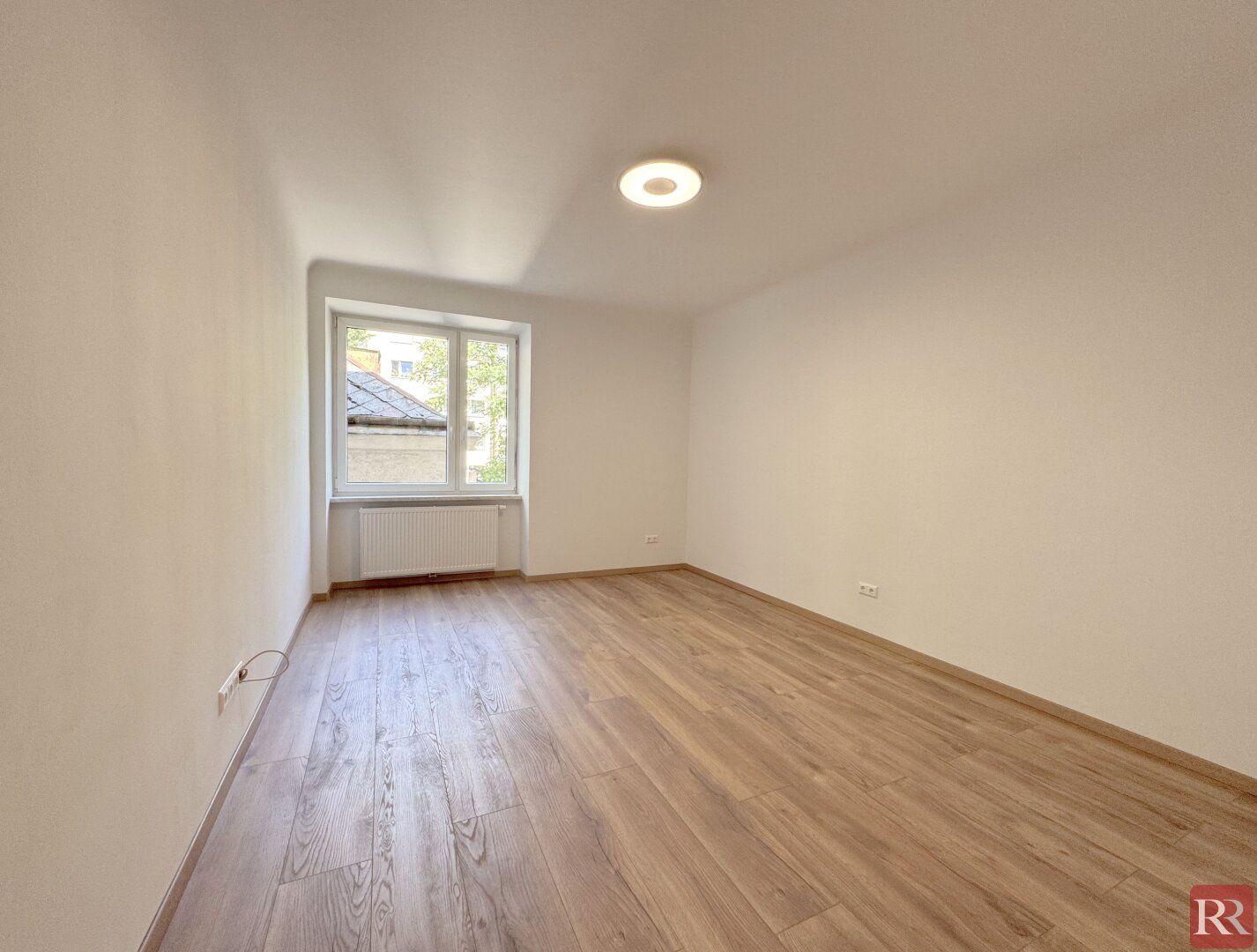 Vollsanierte 2-Zimmer Wohnung Nähe Schloss Schönbrunn