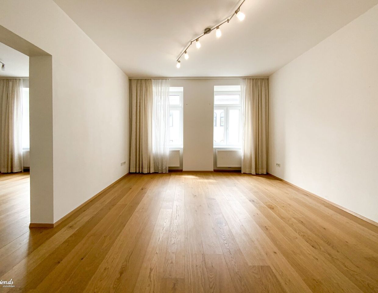 Top Renovierte 2 Zimmer Wohnung im 3 Stock