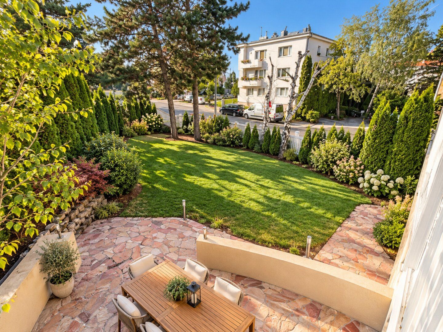HIETZING | Bezugsfertige Familienvilla auf 576 m² Grund - Garten, Terrasse & Garage