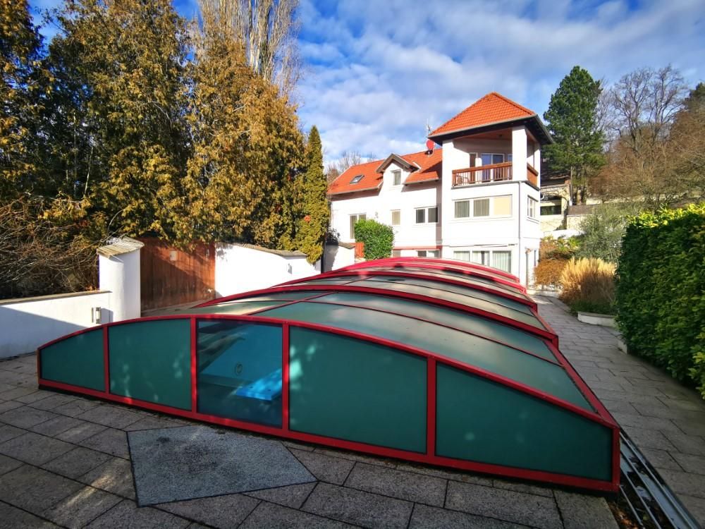 Villa am Fuße des Bisambergs