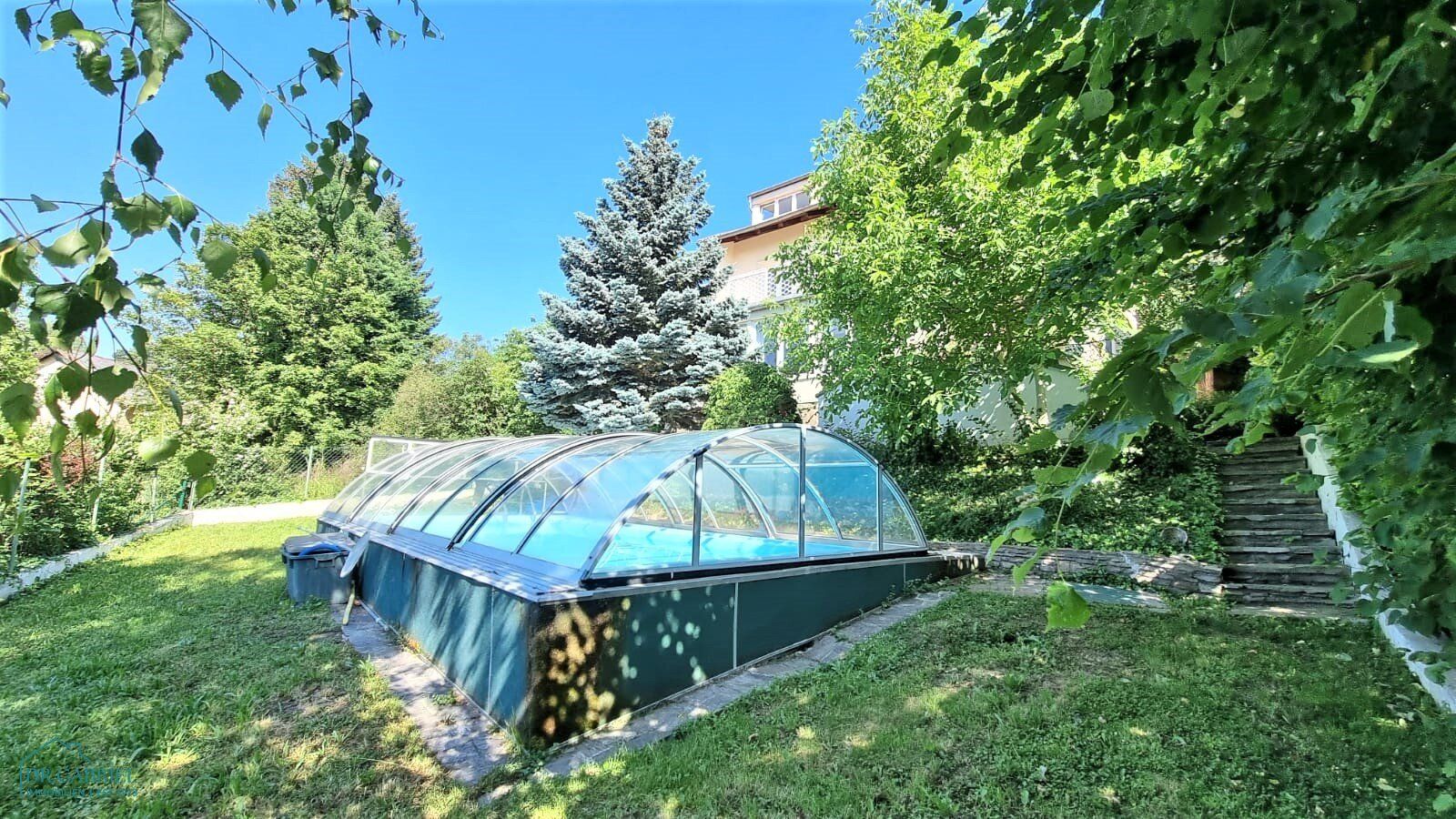 EINFAMILIENHAUS MIT GARTEN UND POOL - BEZUG AB MITTE SEPTEMBER 2025