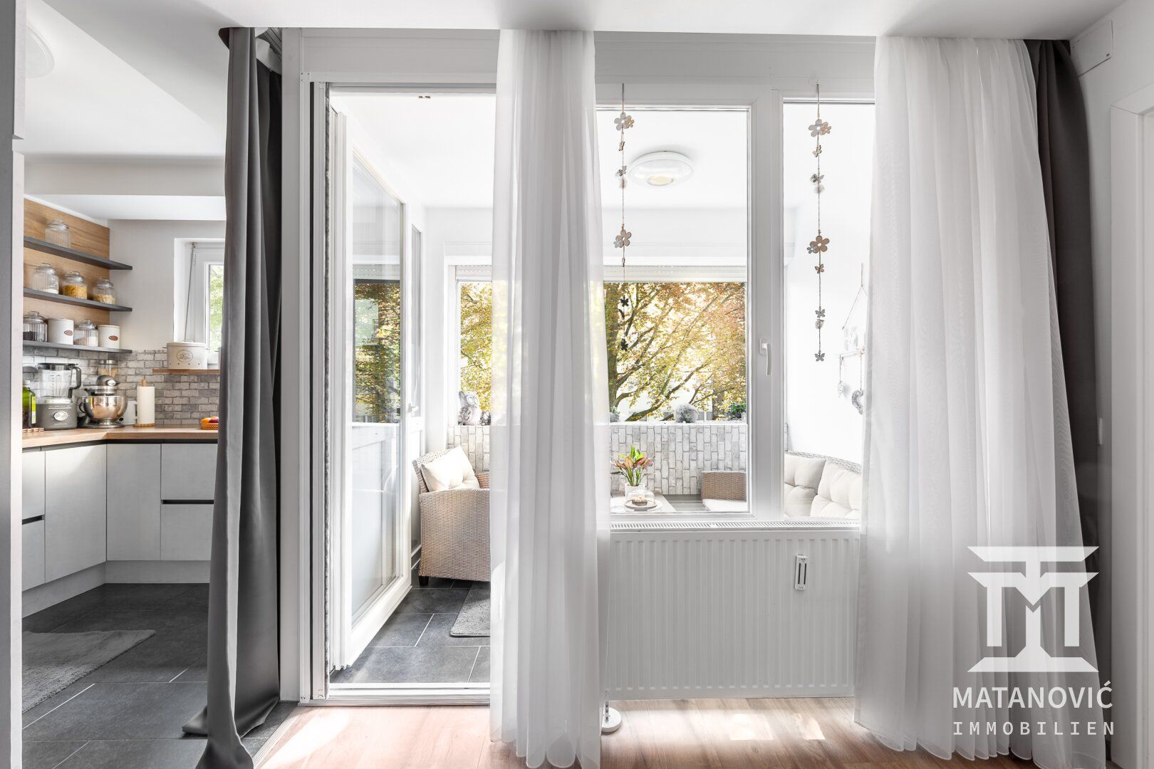 Ruhig wohnen, zentral leben - 4-Zimmer-Wohnung in gefragter Wohnlage in Klagenfurt - 100 m², Loggia und Dachterrasse - Ansicht 3
