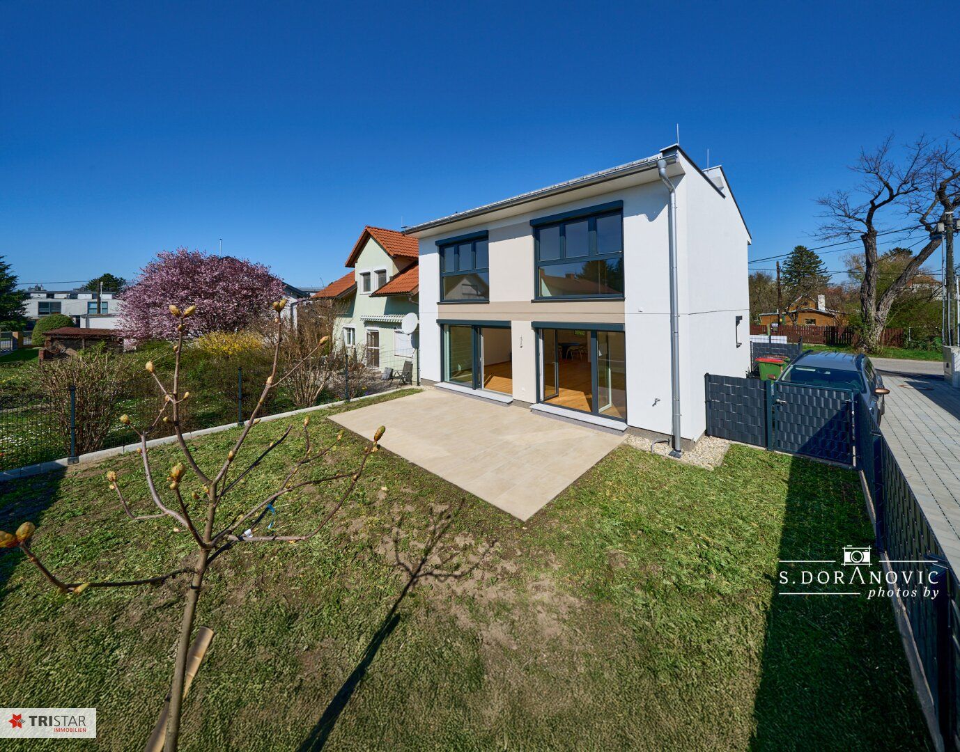 NEU! ++ LEBEN IM GRÜNEN BEREICH ++ 4 HÄUSER MIT GARTEN, KELLER & STELLPLATZ ++ ERSTBEZUG ++ 1220 WIEN ++
