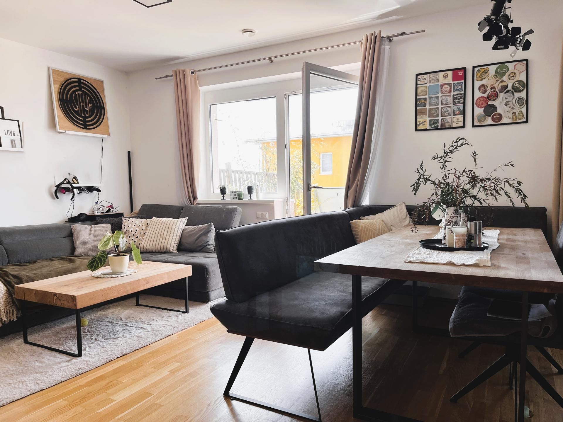 Erdgeschosswohnung mit Terrasse, Garten, PV und Kamin