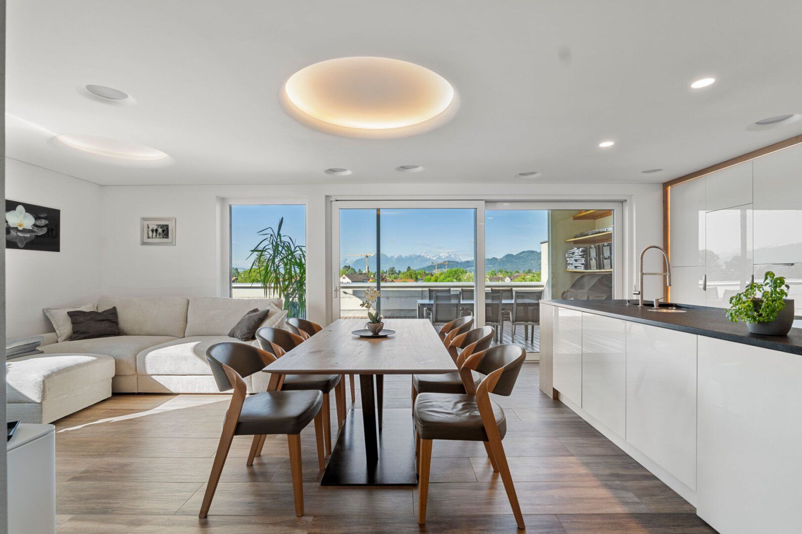 Willkommen über den Dächern von Lustenau - Penthouse-Wohnung mit rund 91 m² Terrasse