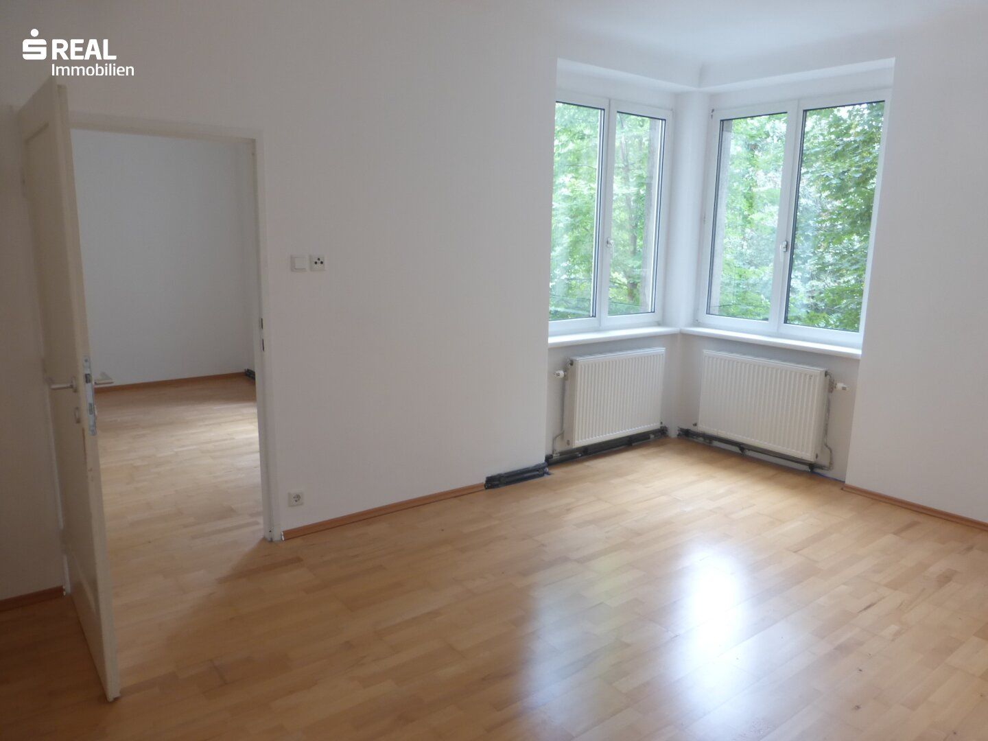 Am Max-Winter-Park - hofseitige 2-Zimmer- Wohnung mit Grünblick - um nur € 259.000,--