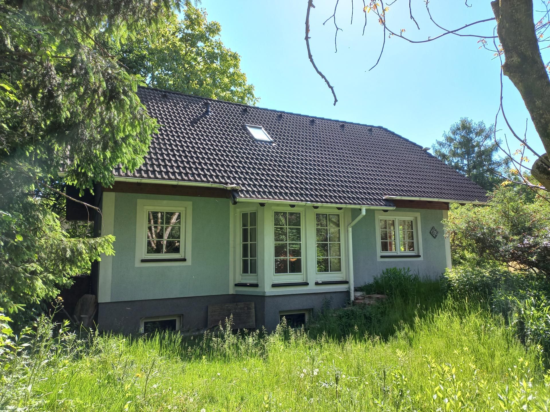 Ein Ort zum Ankommen: Gemütliches Heim in ruhiger Naturkulisse