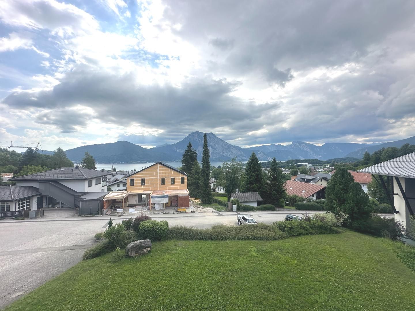 2-Zimmer Mietwohnung mit wunderbarem See- und Traunsteinblick