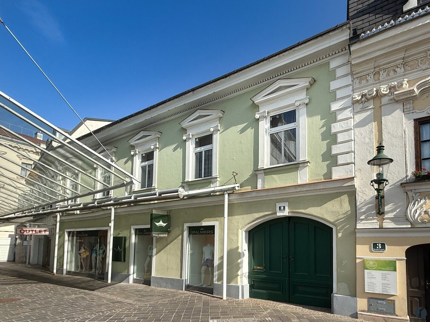Attraktives Stadthaus im Herzen von Tulln - Jugendstilcharme in bester Innenstadtlage