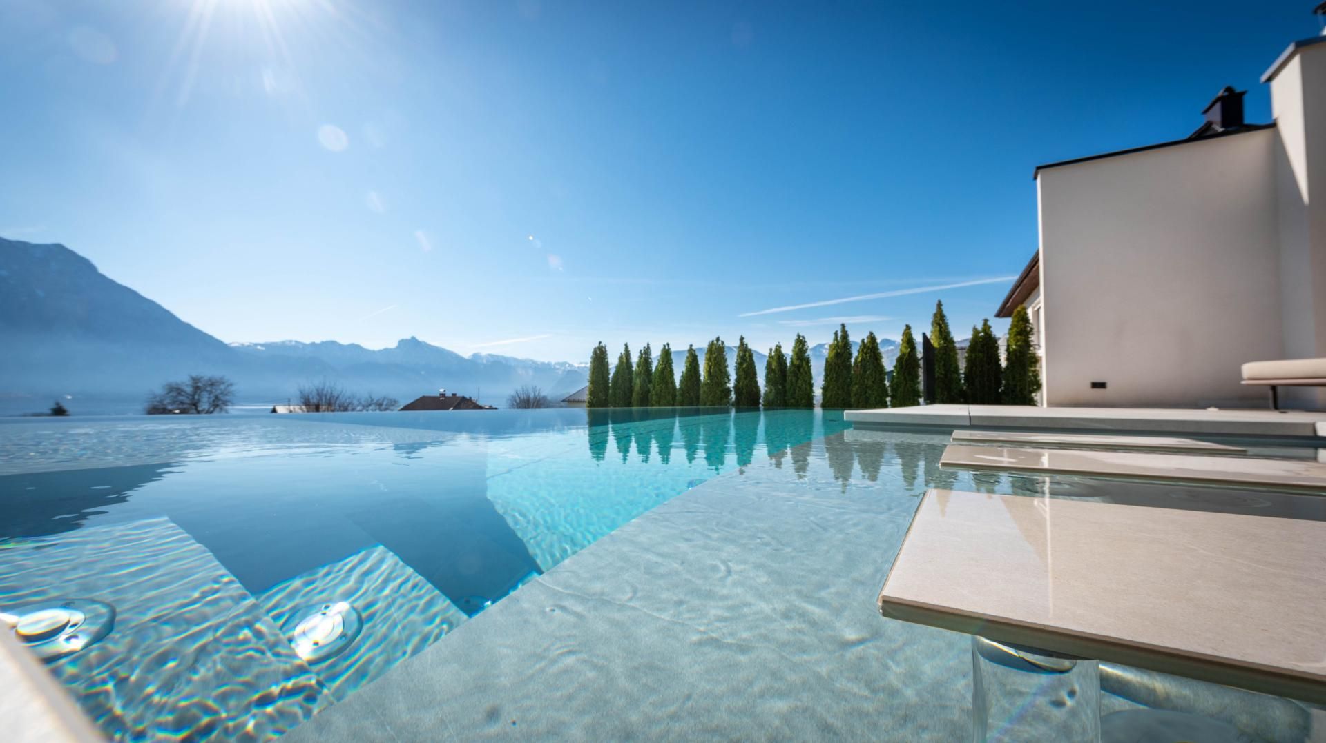 Architektonisches Juwel mit Seeblick - Einzigartiges Wohnerlebnis am Traunsee