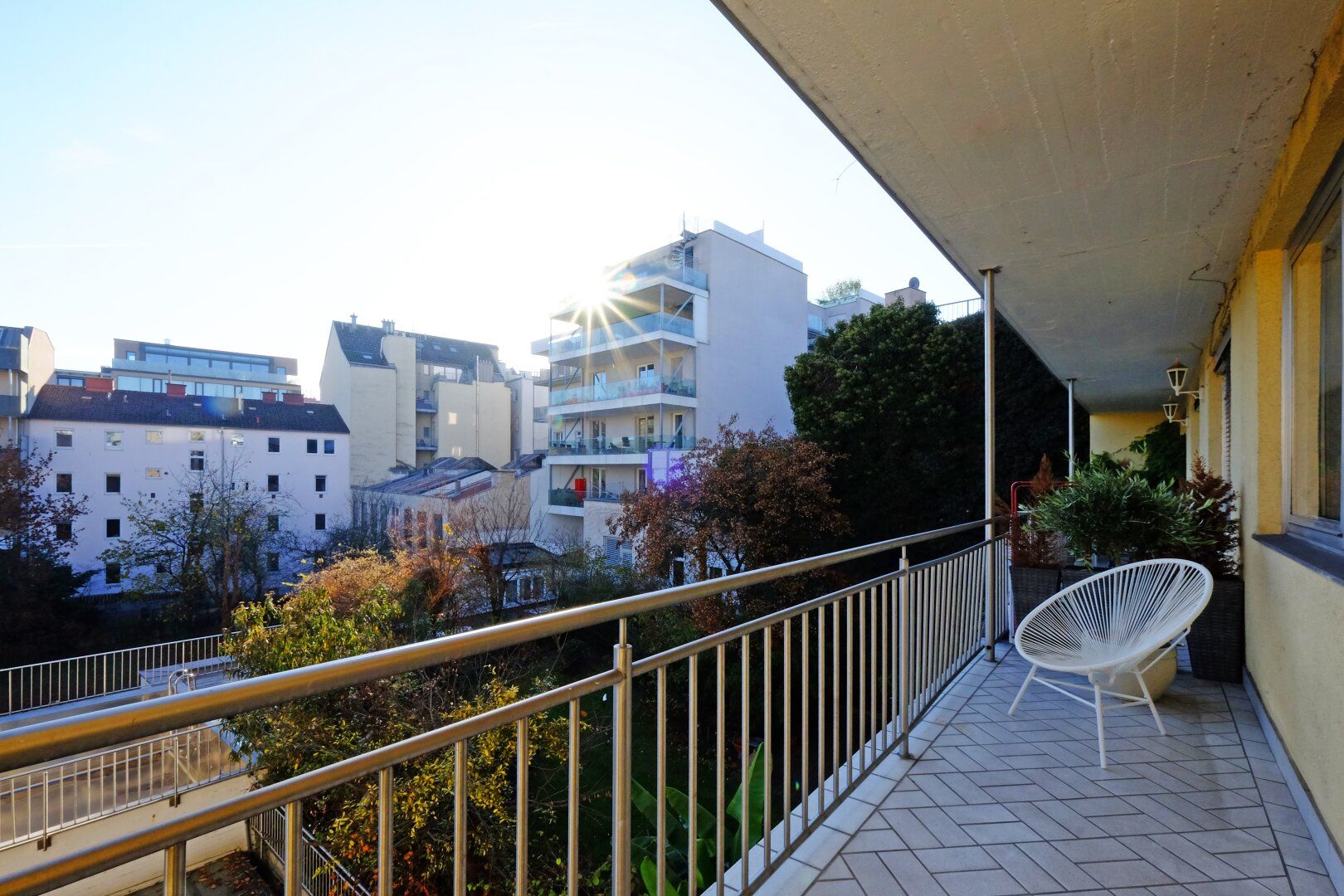 Lichtdurchflutete 3-Zimmer-Stadtwohnung samt Loggia in bester Linzer Innenstadtlage