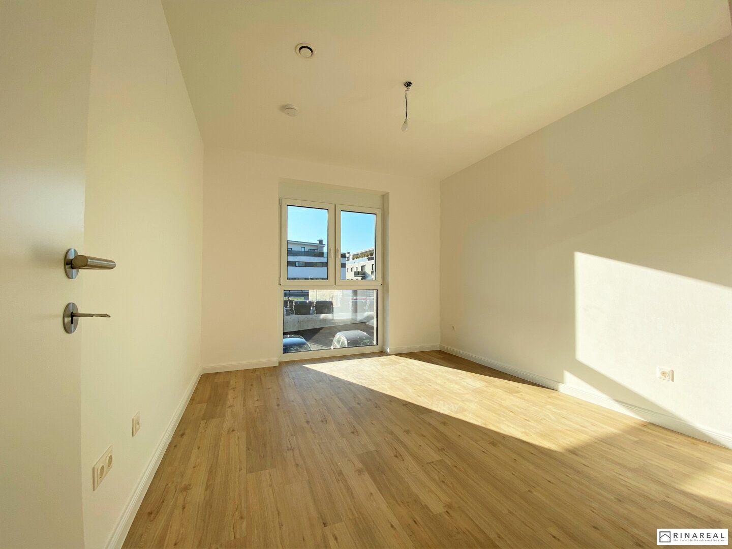 Wr. Neustädter Straße | Gut geschnittene 2 Zimmer Neubauwohnung | Loggia | Einbauküche | inkl. PKW Stellplatz – další