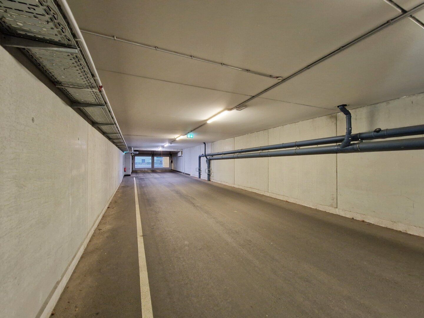 Parkplatzsuche ade! Praktische Tiefgaragenstellplätze nahe Einkaufszentrum Schwechat