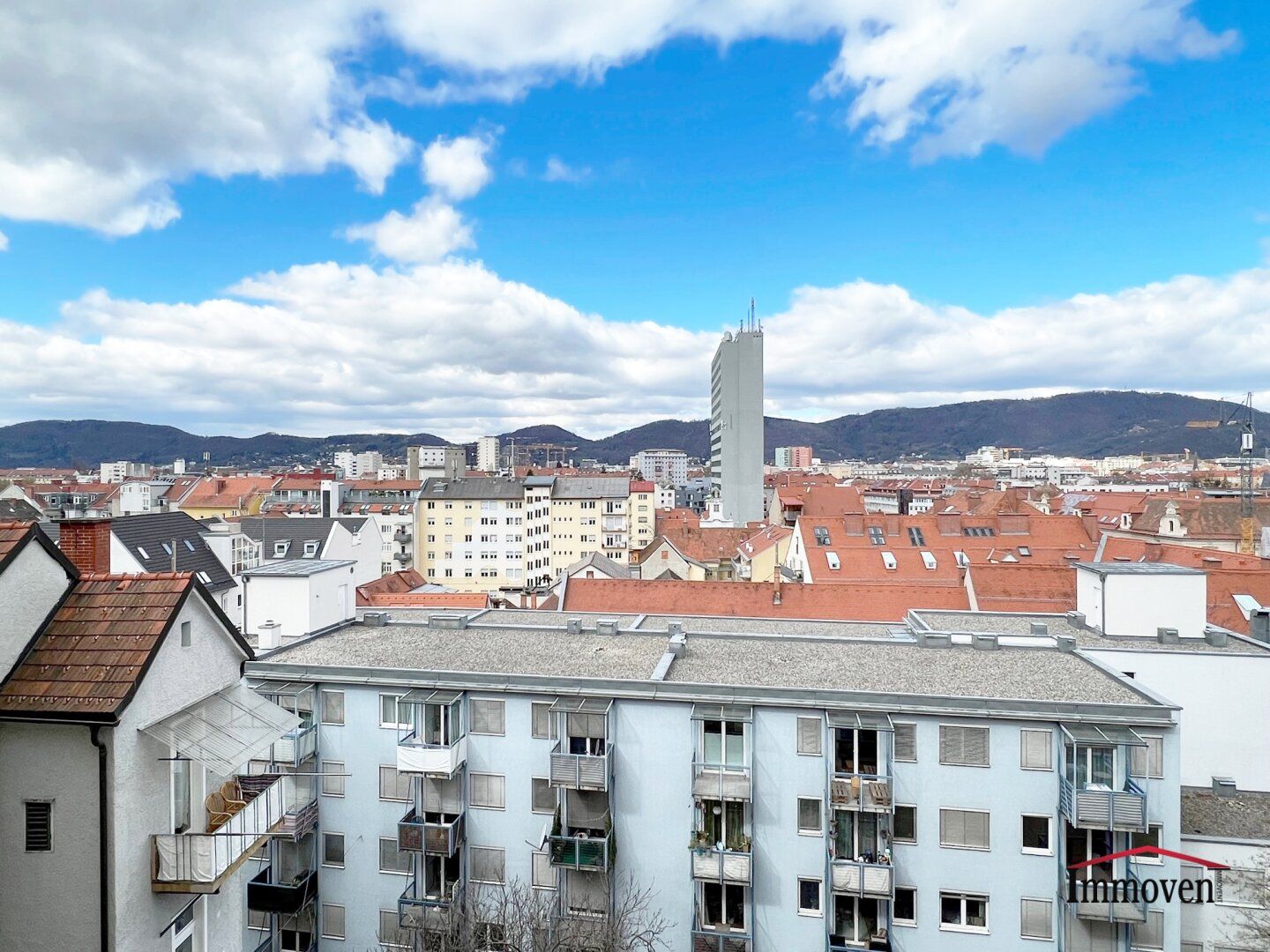 1 Zimmer Wohnung mit Ausblick!