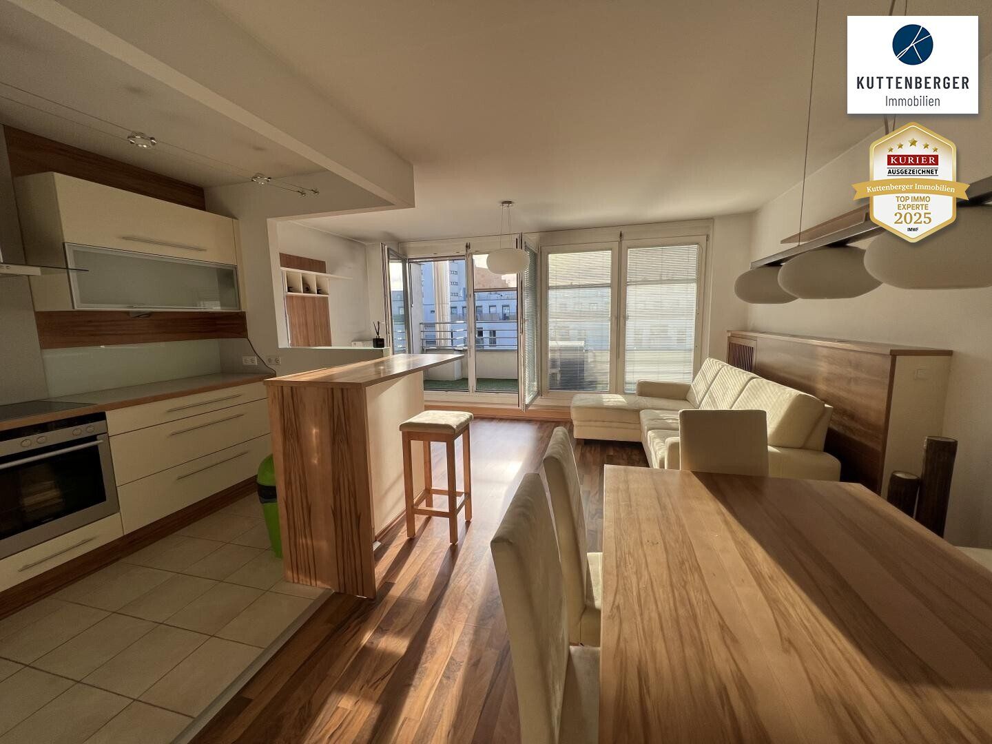 Möbliertes Terrassen DG-Appartement mit SUPER Pool, Garage, inkl. Heizung