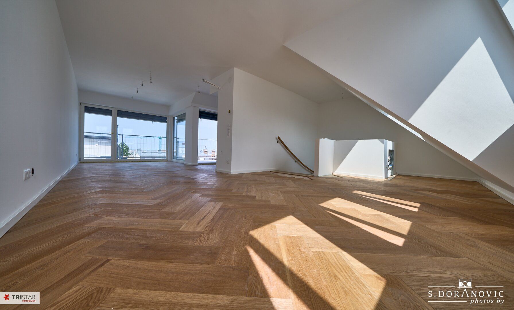NEU! ++ BEZUGSFERTIG ++ 4 EXKLUSIVE DACHGESCHOSSWOHNUNGEN ++ EIGENTUM ++ 1180 WIEN ++