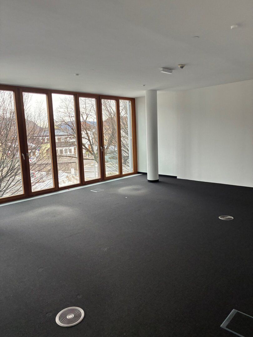 Geschäfts-/Praxisfläche in bester Lage - Ansicht 4
